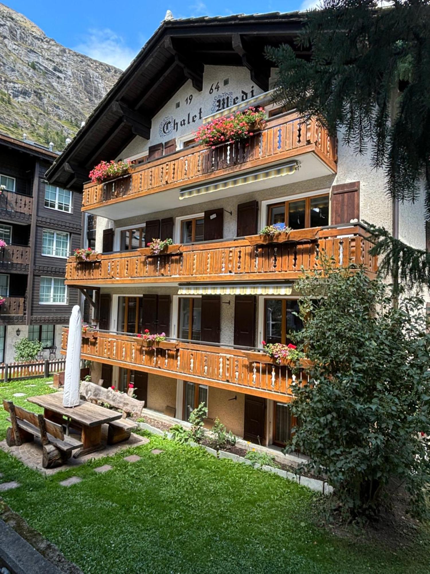 Chalet Medi Zermatt Bagian luar foto